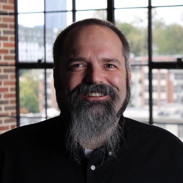 Chris DeLashmutt Headshot.jpg